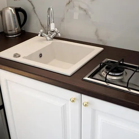 Apartament Hoza 41 *